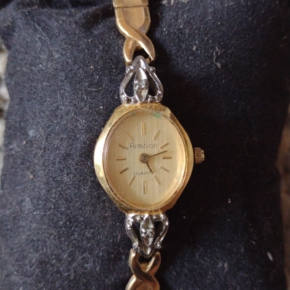 Armitron Vintage Ladies Watch